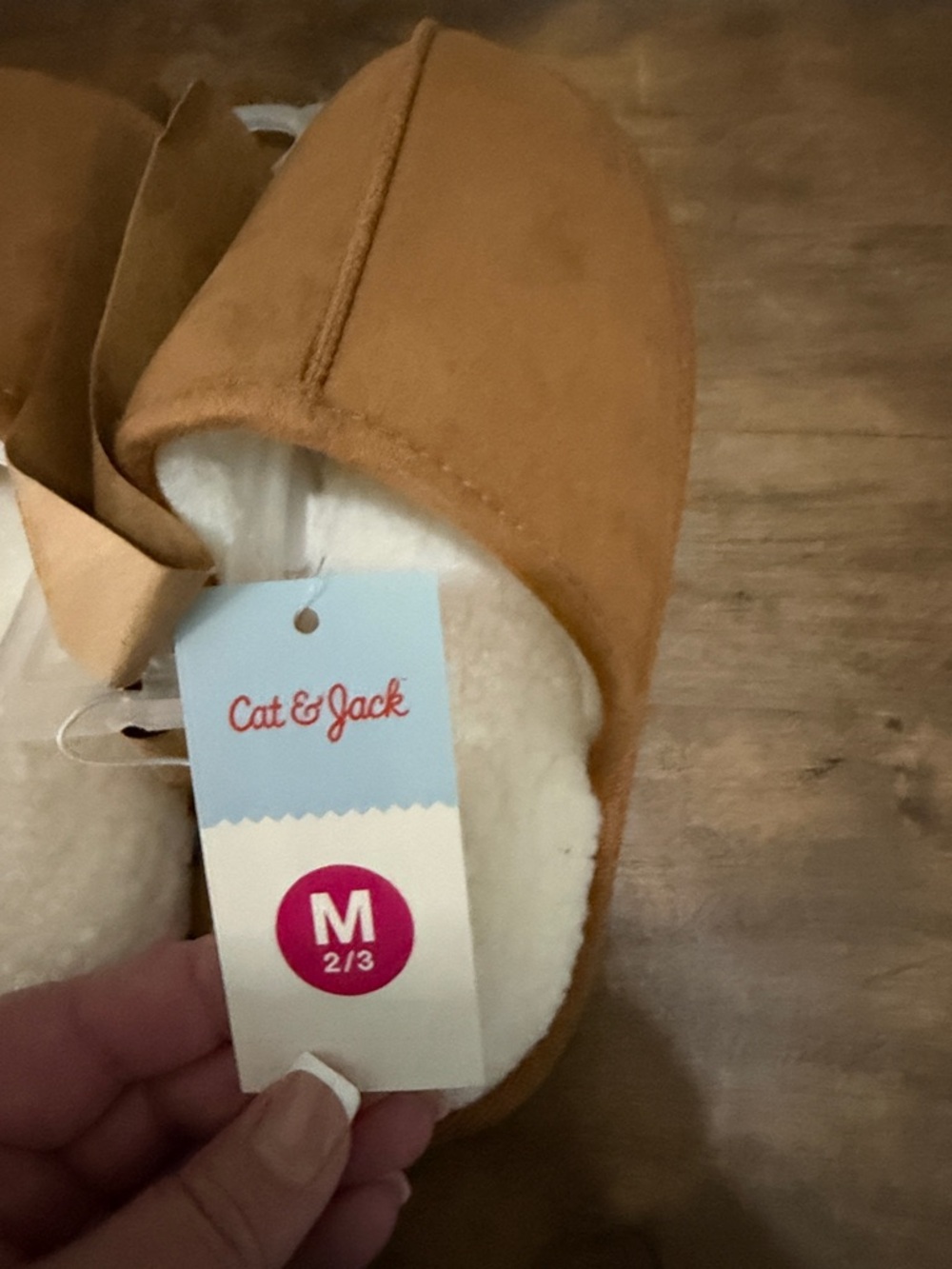 Cat &Jack Cozy Faux Suede Shearling Lined Slippers - Camel size 2/3 - Picture 3 of 6
